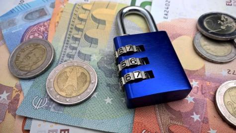 Иностранных инвесторов Болгария привлекает своей безопасностью, стабильностью, низкими налогами, квалифицированными кадрами