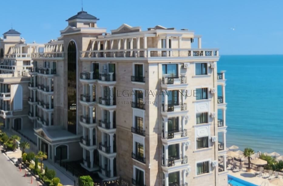 Продажа двухкомнатной квартиры в ЖК Onyx Beach Residence Святой Влас