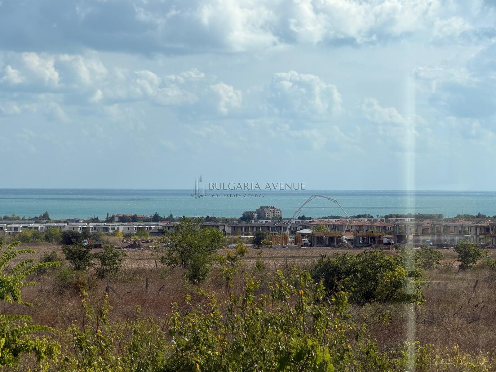 Дом в элитном жилом комплексе Pomorie Luxury Village