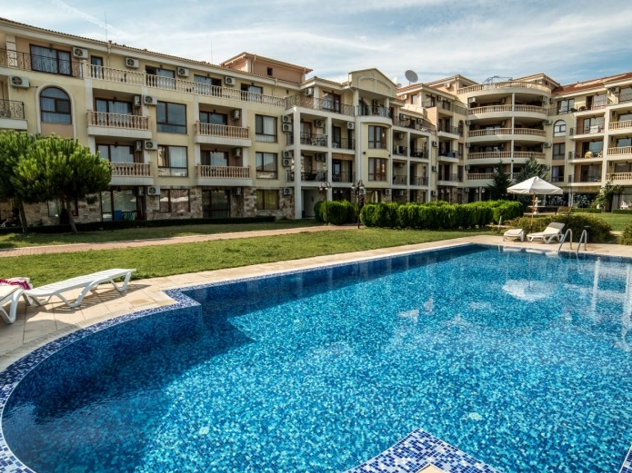 Комплекс апартаментов  Royal Bay 2, Свети Влас