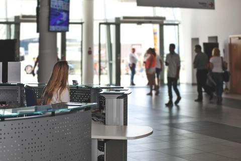 Агентство геодезии, картографии и кадастра (АГКК) Болгарии запустило новую систему онлайн-записи на прием: цифровизация сервиса для граждан и бизнеса