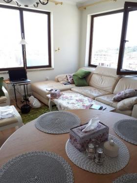 img-fdbe5ce50fb8f5746cbf10e501332ca9-v_0.jpg