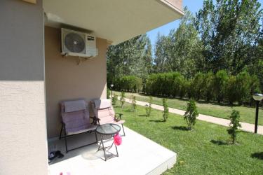 apartments with private entrance