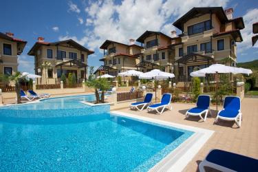 Buy a townhouse in Kosharitsa