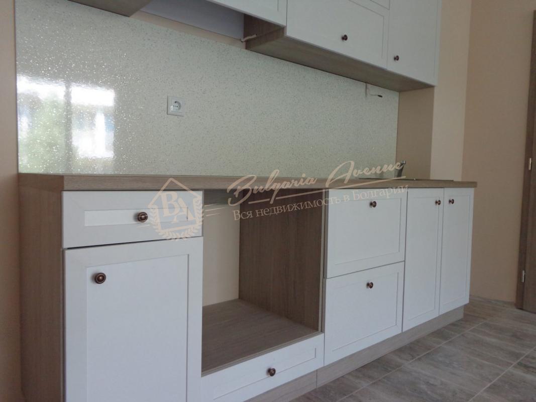 One-bedroom apartment, Atrium, Elenite