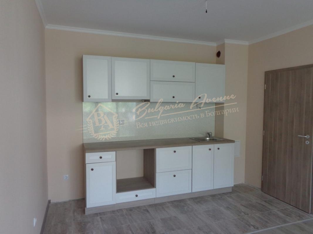 One-bedroom apartment, Atrium, Elenite