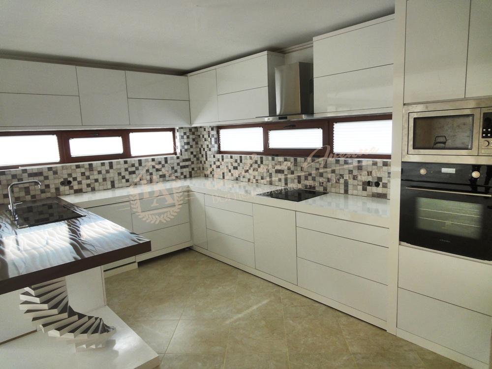 House, Bruter House, Sveti Vlas