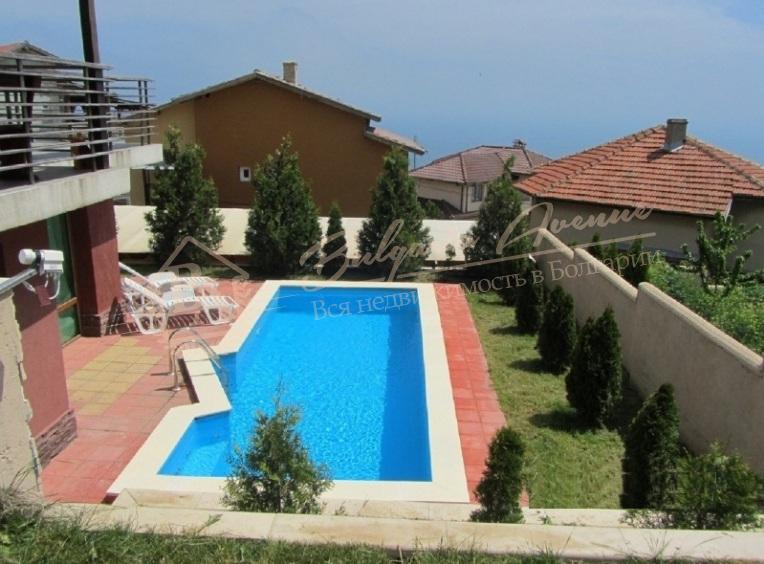 Beautiful Villa with Sea Panorama, Balchik