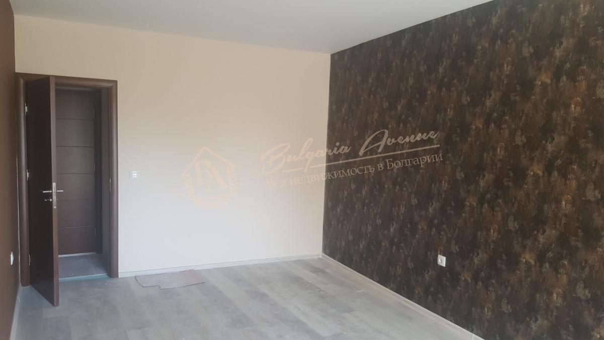 Spacious 1-bedroom apartment with renovation in Varna