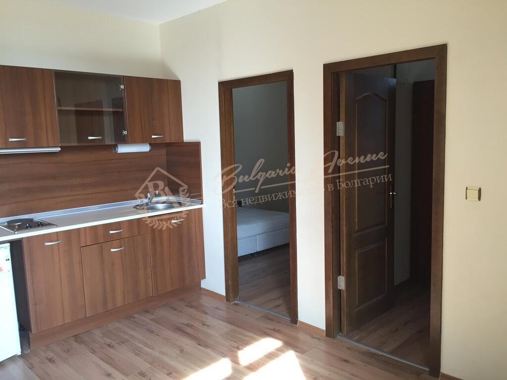 Excellent Three-Bedroom Apartment, Grenada, Sunny Beach