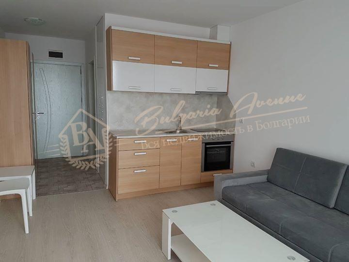 Spacious studio with sea view, 300m from the centre of Sveti Vlas