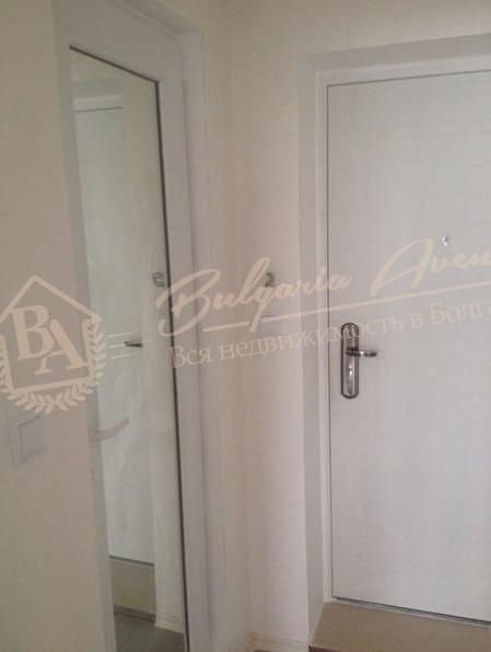 New residential building, sea view, no maintenance fee, with parking space, Varna