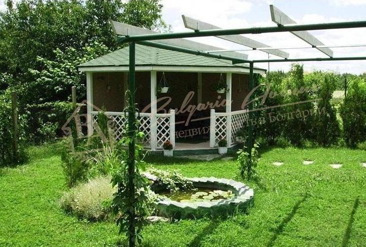 Excellent location. Private house with plot in the city of Varna
