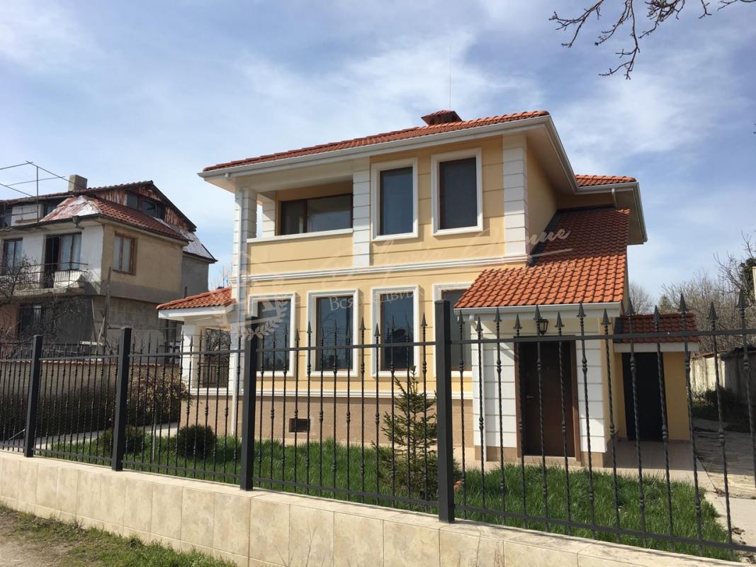 Luxury private house in the Evsinovgrad area, Varna