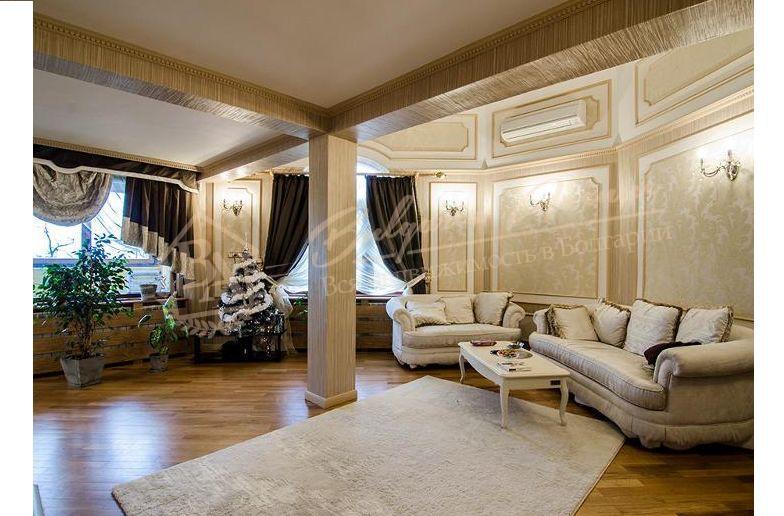 Stylish house with perfect sea panorama, 850m from the beach, Varna