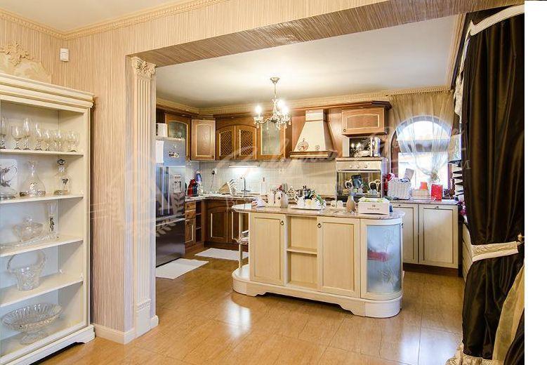 Stylish house with perfect sea panorama, 850m from the beach, Varna