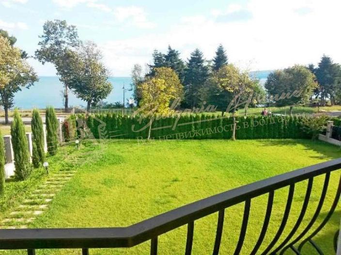 Elite, private house on the first line of the Sea Maritime Park, Varna