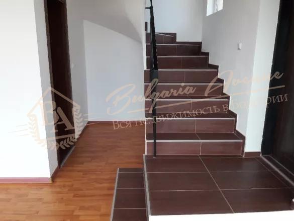 New three-bedroom house by the sea, Varna region