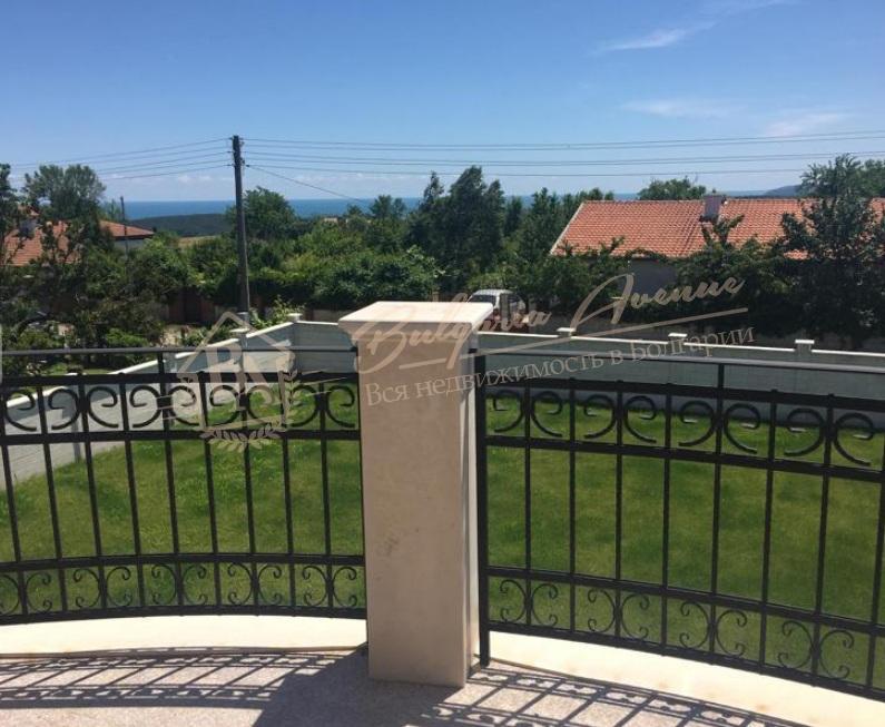 New Mediterranean house by the sea with excellent transport links, Varna region