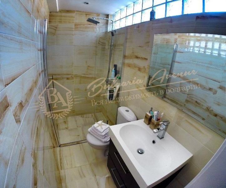 Stylish 1-Bedroom Apartment with Sea View in Pomorie