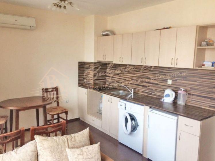 Multifunctional studio 200m from the sea, for permanent residence in Ravda