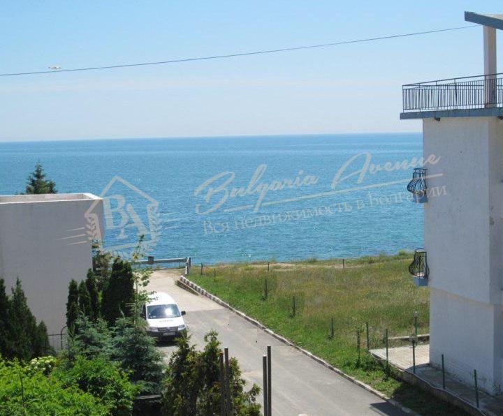 1-Bedroom Apartment in a New Building Two Minutes' Walk from the Sea, Ravda