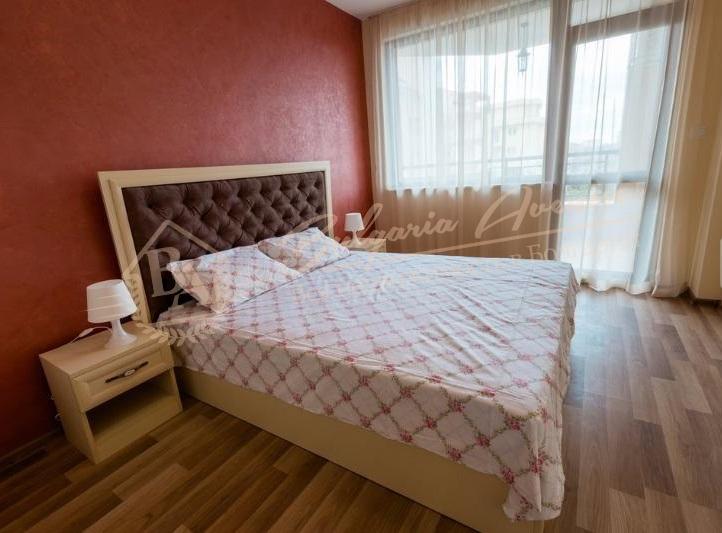 Cosy two-bedroom apartment in a complex 300m from the sea, Ravda