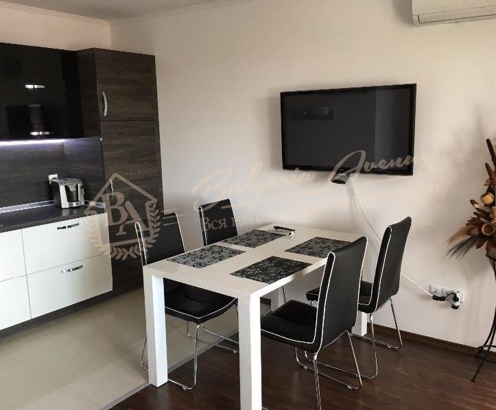 Elite two-bedroom apartment in a complex 100m from the sea, Ravda