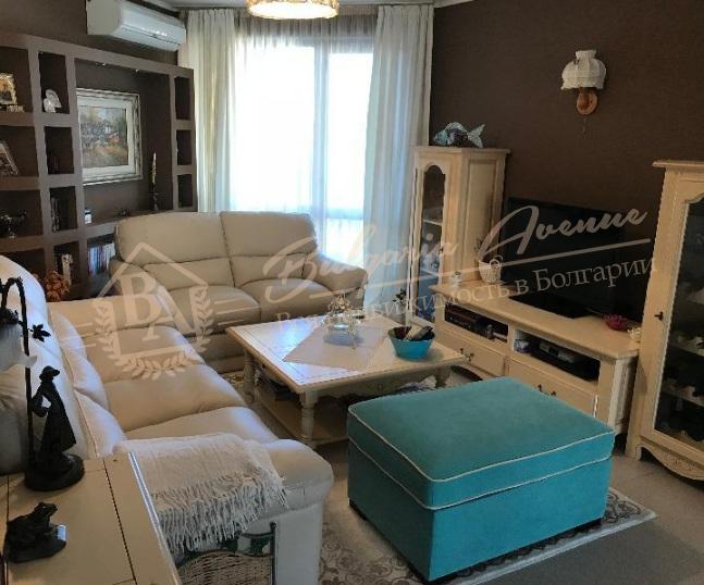 Elite, spacious 2-bedroom apartment in a complex by the sea, Ravda