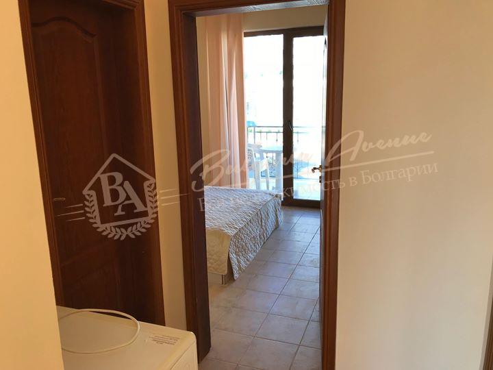 Panoramic apartment in a complex by the sea, 100m from the beach, Sveti Vlas
