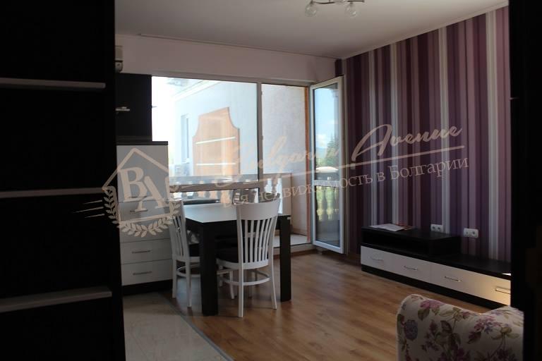 Cosy 1-bedroom apartment with its own parking near the sea, Sunny Beach