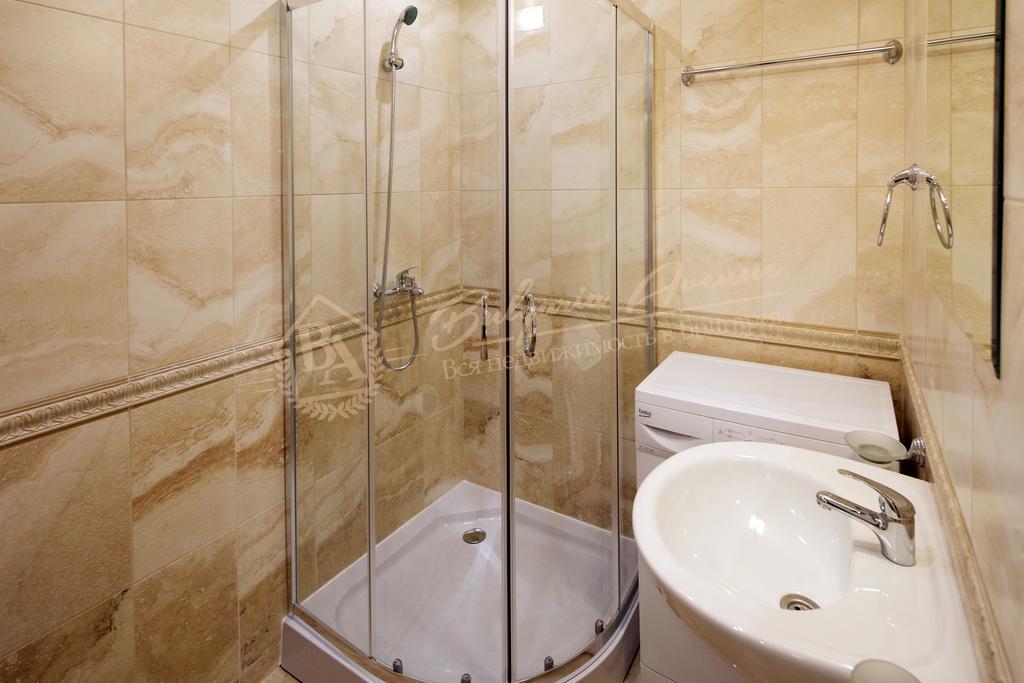 Elite studio in a closed complex by the sea, 150 m from the beach, Sveti Vlas