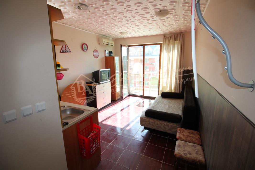 Studio in a gated complex by the sea, Sunny Beach resort