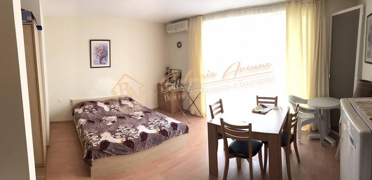 Spacious studio in a nature reserve by the sea, Sveti Vlas