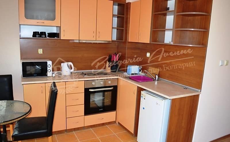 Spacious one-bedroom apartment with sea view in Sveti Vlas
