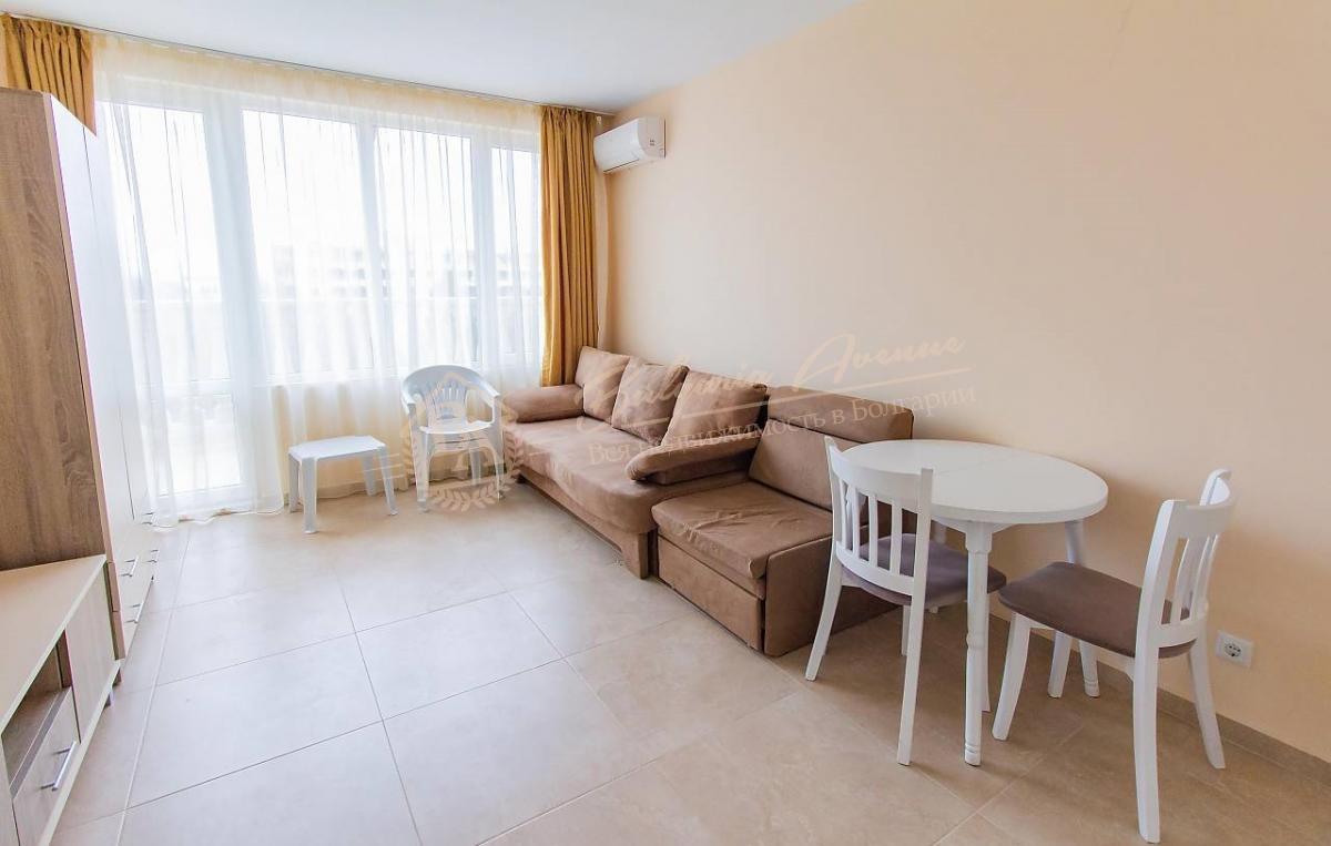 Студия в комплексе Флора Бийч Резорт/ Flora Garden Beach в г.Поморие