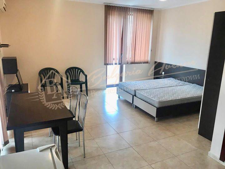 Elite, spacious studio in a complex by the sea, Ravda