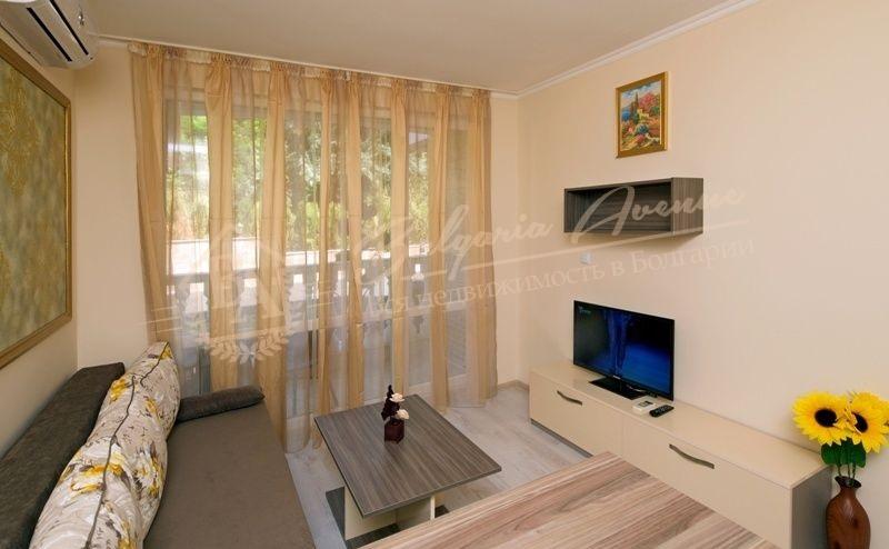 Студия класса люкс в закрытом комплексе в 150 м от моря, г.Святой Влас