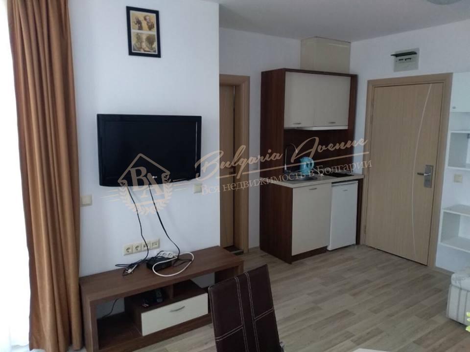Bright studio in a four-star apart-complex, Sunny Beach