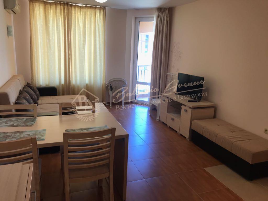 Furnished 1-Bedroom Apartment 120 m from the Sea, Sveti Vlas
