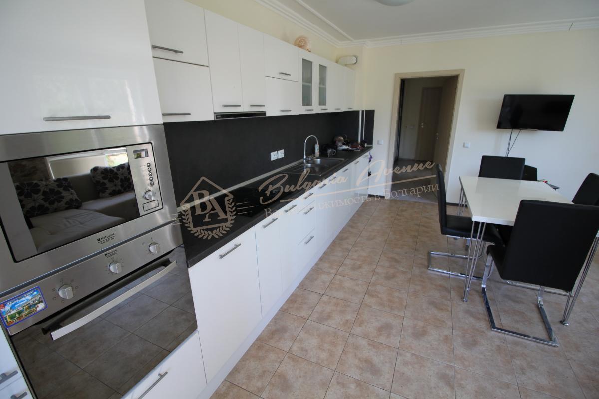 Spacious, furnished 2-bedroom apartment, Sunny Beach