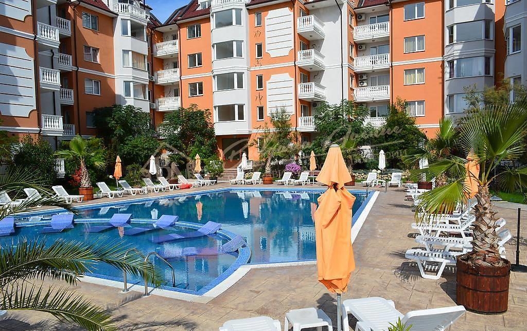 Two-bedroom apartment in a closed complex in Sunny Beach