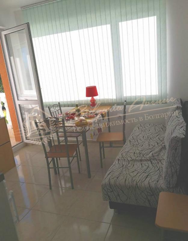 Two-bedroom apartment in a closed complex in Sunny Beach