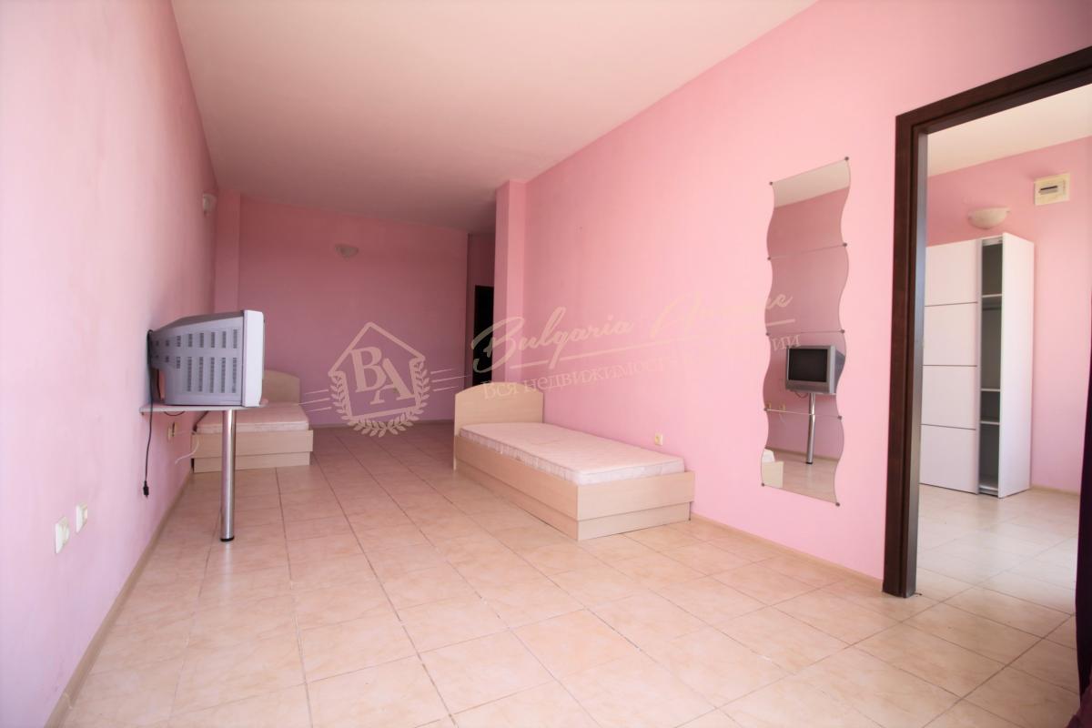 1-Bedroom Apartment in Gated Complex Sunny Day 2, Sunny Beach