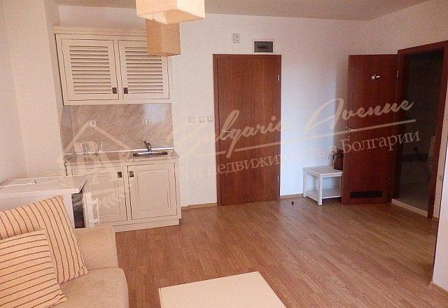 Furnished Two-Bedroom Apartment 150 Metres from the Beach