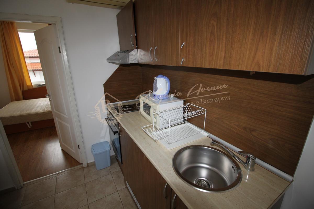 One-bedroom apartment in a complex by the sea, Sveti Vlas
