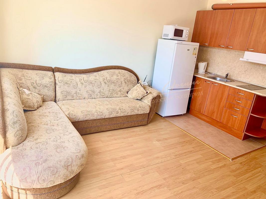 Two-bedroom apartment in a complex with infrastructure, Sunny Beach