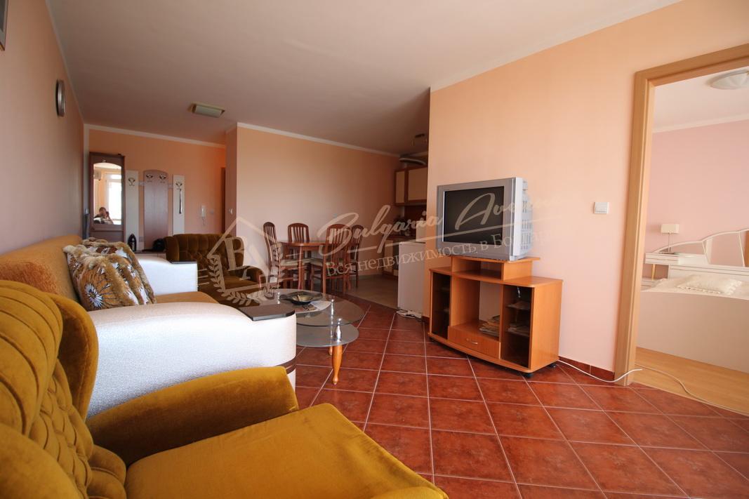 Spacious 1-bedroom apartment in a gated complex, Sunny Beach