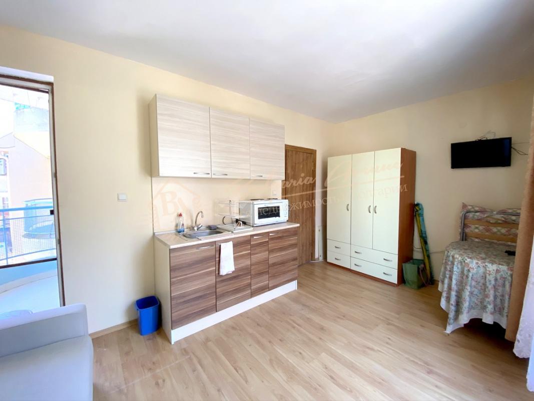 Spacious studio in a residential building without a maintenance fee, Nessebar