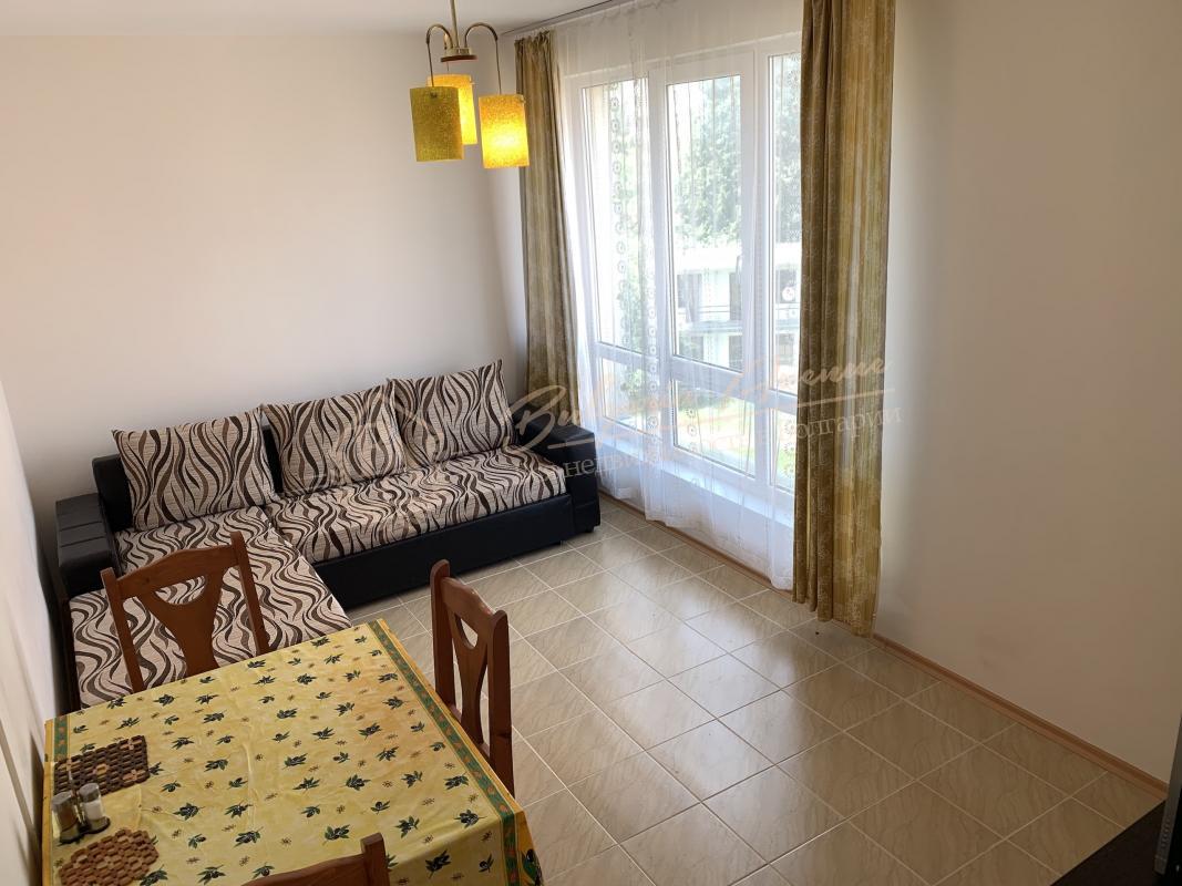 Multifunctional studio 100 m from the sea, for permanent residence in Ravda